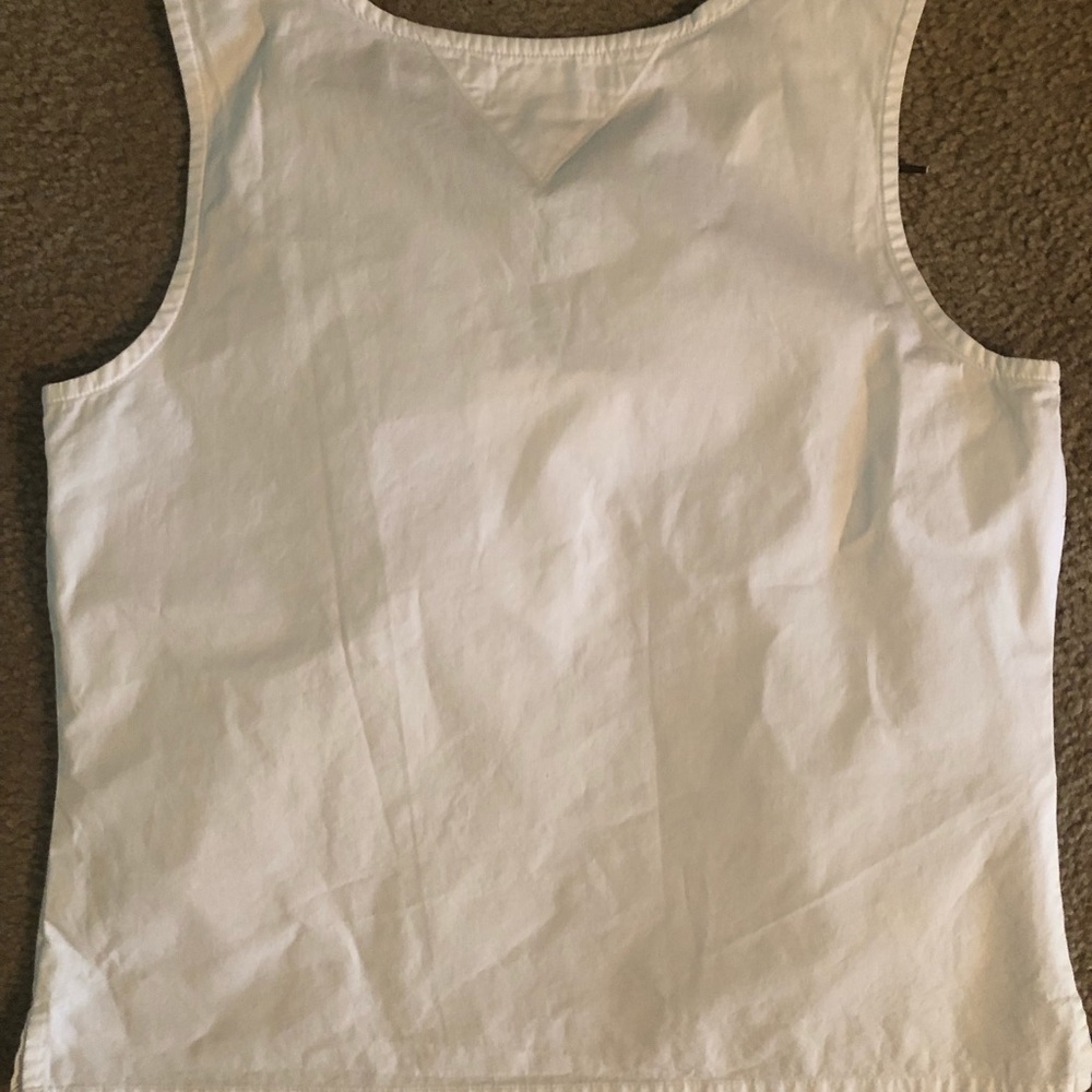 White Top - Picture 2 of 3